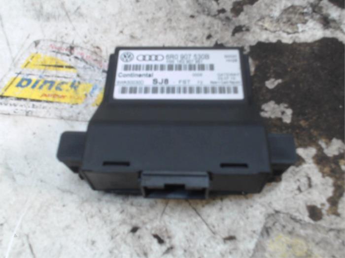 Usados Módulo Gateway Volkswagen Polo V (6R) 1.2 TDI 12V BlueMotion Precio € 15,75 Norma de margen ofrecido por Binckhorst BV