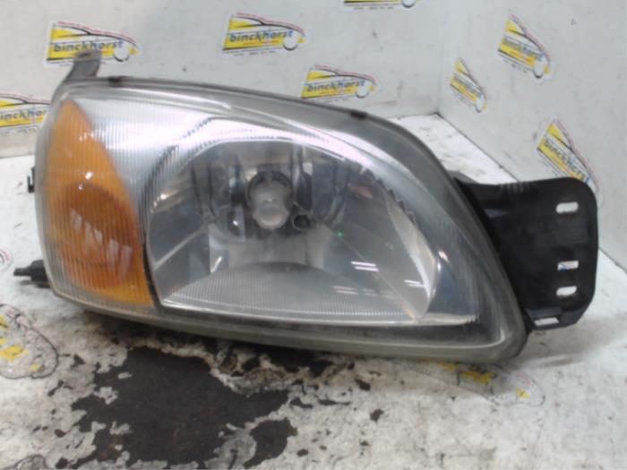 Używane Reflektor prawy Ford Courier (J3/5) 1.3 Cena € 31,50 Procedura marży oferowane przez Binckhorst BV