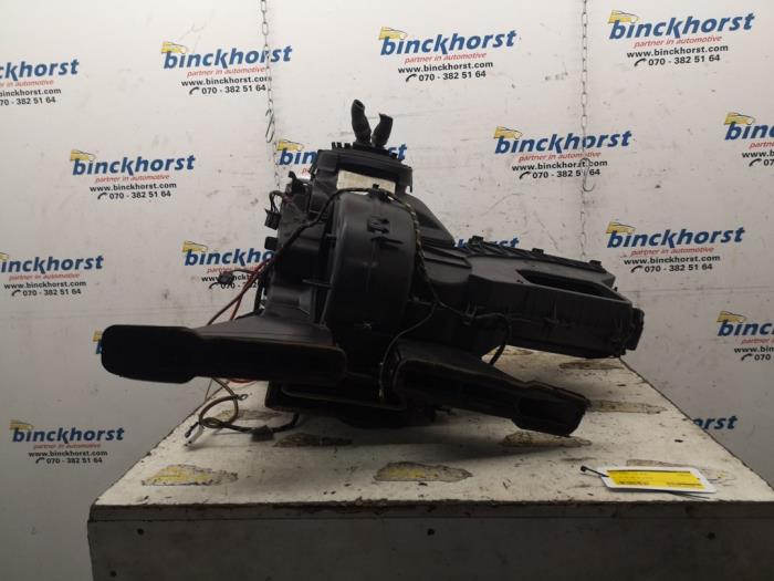 Begagnade Värmarhus Mini Mini (R56) 1.6 Cooper D 16V Pris € 157,50 Marginaltabell erbjuds av Binckhorst BV