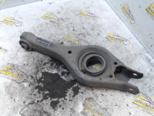 Used Rear lower wishbone, left Hyundai i30 (FD) 1.4 CVVT 16V Price € 31,50 Margin scheme offered by Binckhorst BV