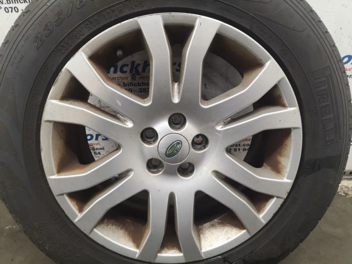 Używane Obrecz Landrover Freelander II 2.2 td4 16V Cena € 52,50 Procedura marży oferowane przez Binckhorst BV