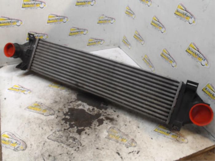 Usados Intercooler Landrover Freelander II 2.2 td4 16V Precio € 78,75 Norma de margen ofrecido por Binckhorst BV