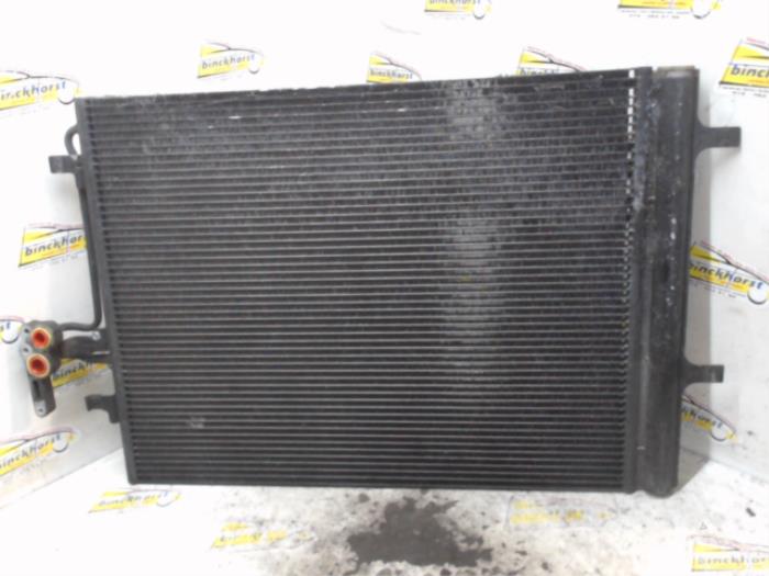 Usagé Radiateur clim Landrover Freelander II 2.2 td4 16V Prix € 52,50 Règlement à la marge proposé par Binckhorst BV