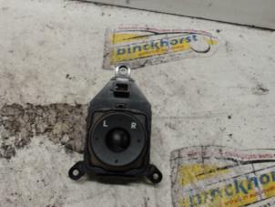 Used Mirror switch Kia Soul I (AM) 1.6 CVVT 16V Price € 15,75 Margin scheme offered by Binckhorst BV