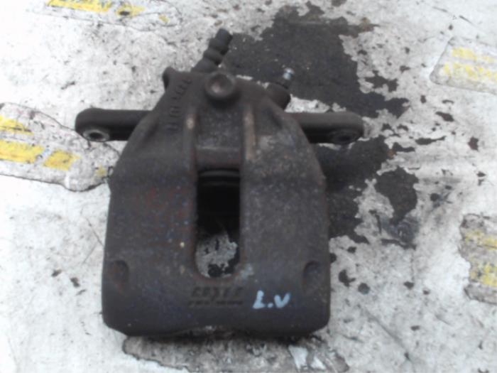 Gebrauchte Bremszange links vorne Renault Modus/Grand Modus (JP) 1.5 dCi 85 Preis € 26,25 Margenregelung angeboten von Binckhorst BV