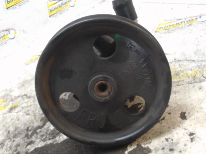 Chrysler PT Cruiser Power steering pumps stock