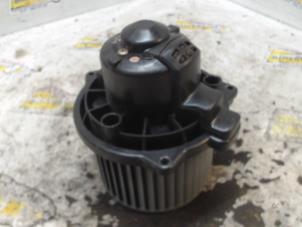Used Heating and ventilation fan motor Daihatsu YRV (M2) 1.3 16V DVVT Price € 36,75 Margin scheme offered by Binckhorst BV