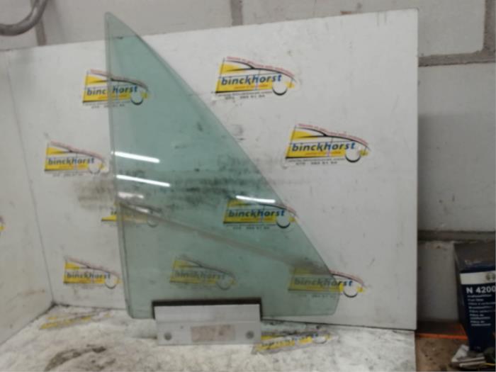 Usados Ventanilla triangular derecha delante Audi TT (8N3) 1.8 T 20V Quattro Precio € 21,00 Norma de margen ofrecido por Binckhorst BV