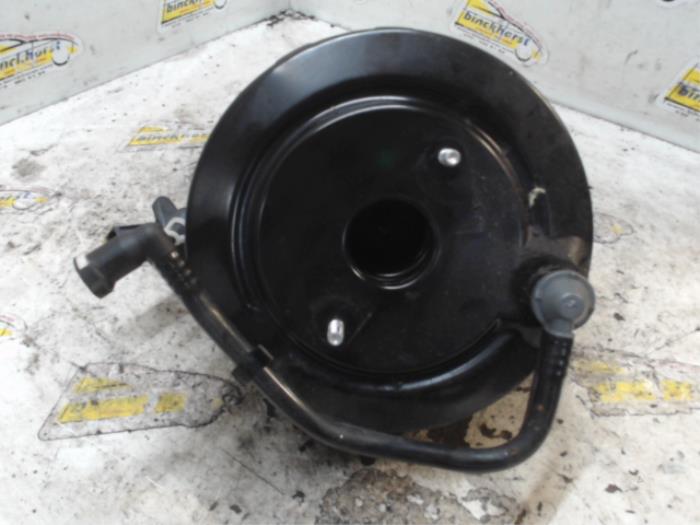 Usagé Servo frein BMW 1 serie (E82) 120d 16V Prix € 36,75 Règlement à la marge proposé par Binckhorst BV