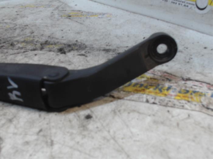 Front wiper arm Toyota Corolla 1.4 16V VVTi 6521102110B