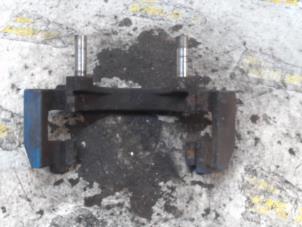 Used Front brake calliperholder, left BMW 3 serie (E90) 325i 24V Price € 15,75 Margin scheme offered by Binckhorst BV