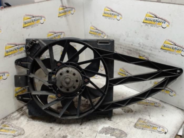 Używane Wentylator Fiat Panda (169) 1.2 Fire Cena € 42,00 Procedura marży oferowane przez Binckhorst BV