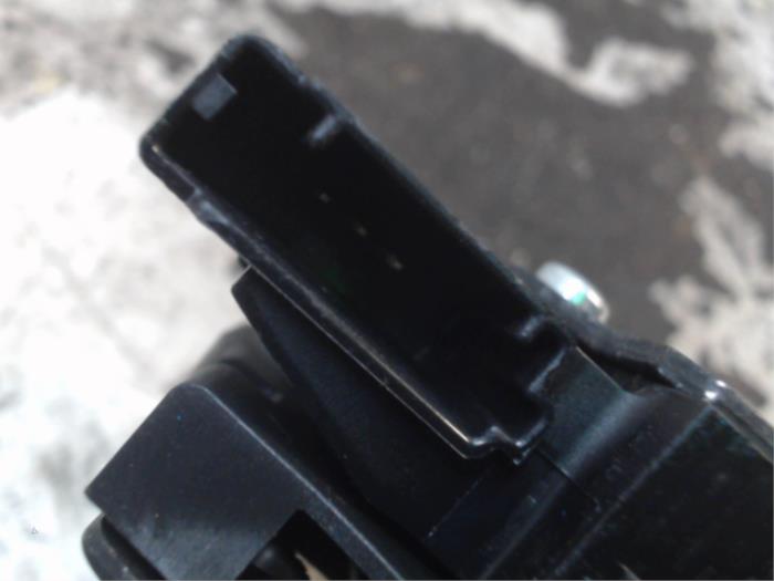 Mechanizm zamka tylnej klapy z Opel Zafira Tourer (P12) 1.6 CDTI 16V ecoFLEX 136 2014