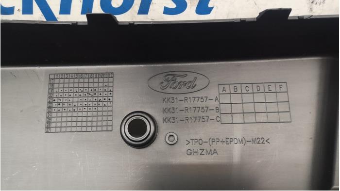 Front bumper Ford Transit 2.0 TDCi 16V Eco Blue 130 - 2404373
