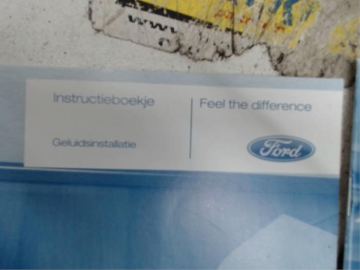 Instruction Booklet from a Ford Fusion 1.4 16V 2008