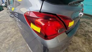 Gebrauchte Rücklicht links Opel Corsa E 1.4 16V Preis € 42,00 Margenregelung angeboten von Binckhorst BV