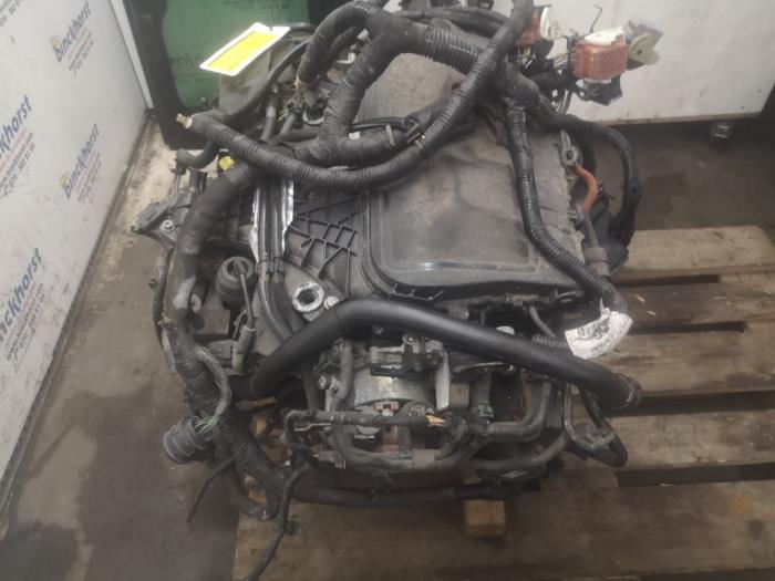 Engine from a Ford Galaxy (WA6) 2.0 TDCi 16V 2014