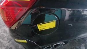 Gebrauchte Tankklappe Opel Corsa D 1.2 16V Preis € 21,00 Margenregelung angeboten von Binckhorst BV