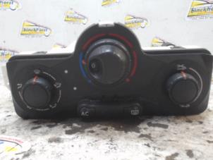 Used Heater control panel Renault Modus/Grand Modus (JP) 1.4 16V Price € 26,25 Margin scheme offered by Binckhorst BV