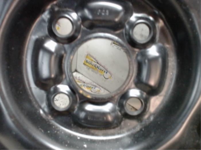 Wheel from a Hyundai Atos 1.1 12V Prime 2006