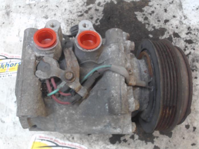 Air conditioning pump from a Honda Jazz (GD/GE2/GE3) 1.3 i-Dsi 2004