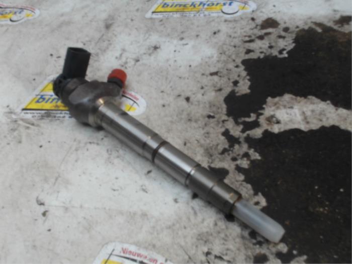 Usagé Injecteurs Audi Q5 (8RB) 2.0 TDI 16V Quattro Prix € 52,50 Règlement à la marge proposé par Binckhorst BV