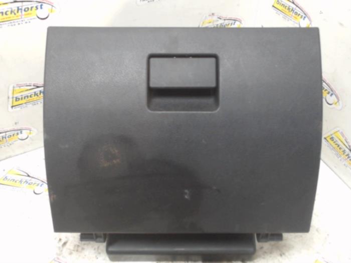 Glovebox from a Ford Fusion 1.4 16V 2008