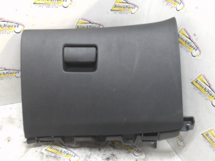 Begagnade Handskfack Opel Astra J (PC6/PD6/PE6/PF6) 1.4 16V ecoFLEX Pris € 31,50 Marginaltabell erbjuds av Binckhorst BV