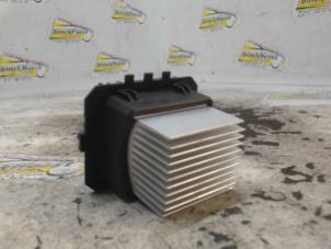 Used Heater resistor Citroen C1 1.0 12V VVT-i Price € 15,75 Margin scheme offered by Binckhorst BV
