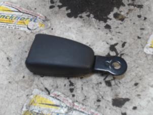 Used Rear seatbelt buckle, right Volvo XC90 I 2.4 D5 20V Price on request offered by Binckhorst BV
