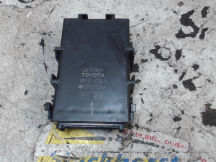 Używane Modul gateway Toyota Prius (ZVW5) 1.8 16V Hybrid Cena € 93,45 Procedura marży oferowane przez Binckhorst BV