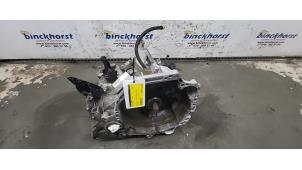 Used Gearbox Dacia Sandero II 1.0 Sce 75 12V Price € 414,75 Margin scheme offered by Binckhorst BV