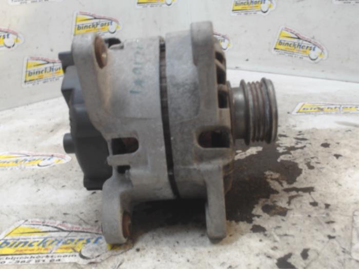 Dynamo d'un Dacia Sandero II 1.0 Sce 75 12V 2019