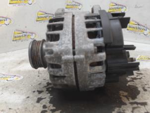 Dynamo d'un Dacia Sandero II 1.0 Sce 75 12V 2019