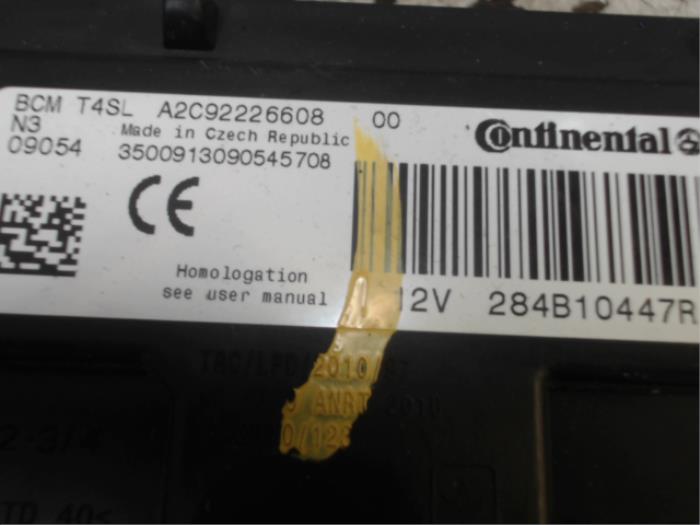 Ignition lock + computer from a Dacia Sandero II 1.0 Sce 75 12V 2019