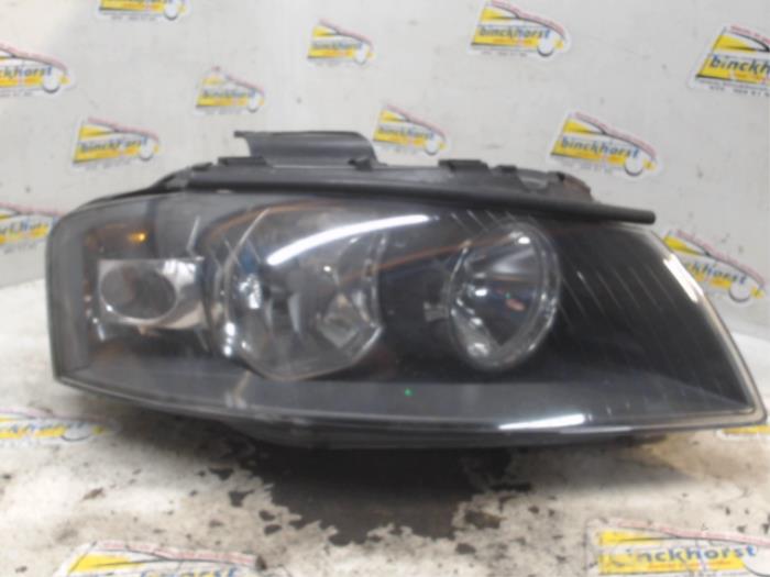 Używane Reflektor prawy Audi A3 (8P1) 1.6 Cena € 42,00 Procedura marży oferowane przez Binckhorst BV