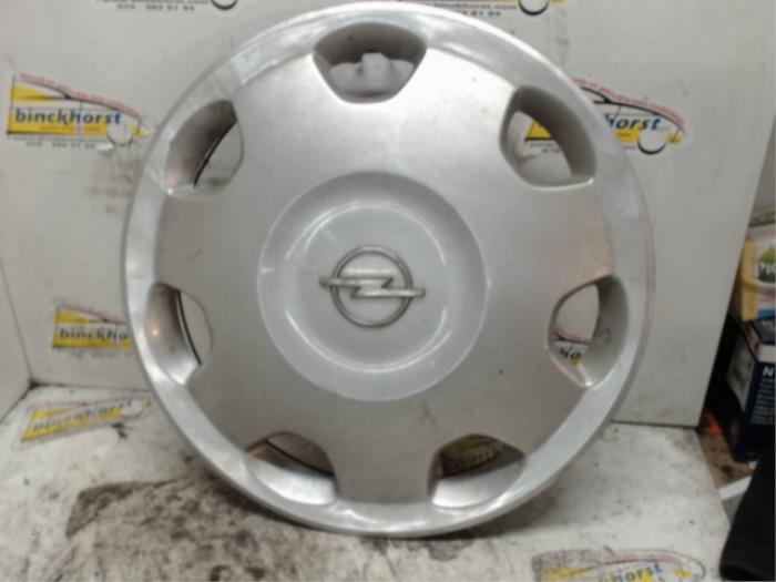 Wheel cover (spare) from a Opel Corsa 2001