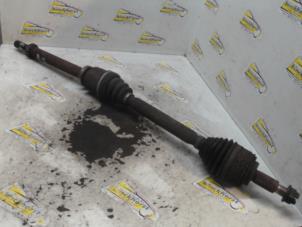 Used Front drive shaft, right Renault Kangoo Express (FW) 1.5 dCi 105 FAP Price € 36,75 Margin scheme offered by Binckhorst BV