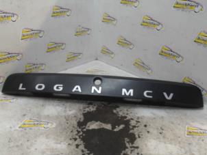 Used Tailgate handle Dacia Logan MCV II/Sandero Wagon (7S) 1.5 dCi 90 Price € 36,75 Margin scheme offered by Binckhorst BV