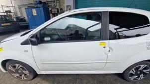 Used Door 2-door, left Renault Twingo II (CN) 1.2 16V Price € 131,25 Margin scheme offered by Binckhorst BV