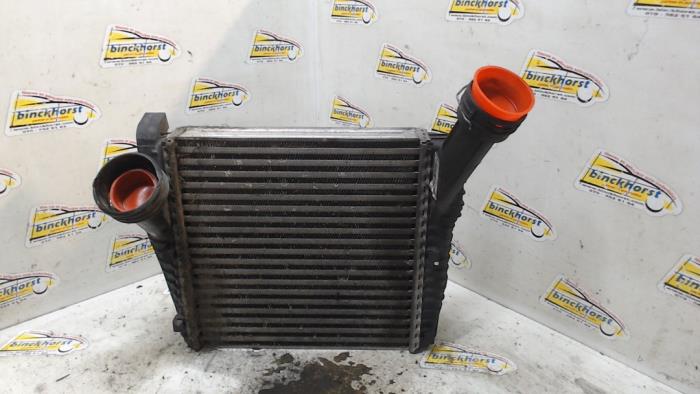 Used Intercooler Volkswagen Touareg (7LA/7L6) 3.0 TDI V6 24V Price € 42,00 Margin scheme offered by Binckhorst BV