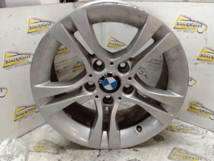 Używane Obrecz BMW 3 serie (E46/4) 316i 16V Cena € 52,50 Procedura marży oferowane przez Binckhorst BV