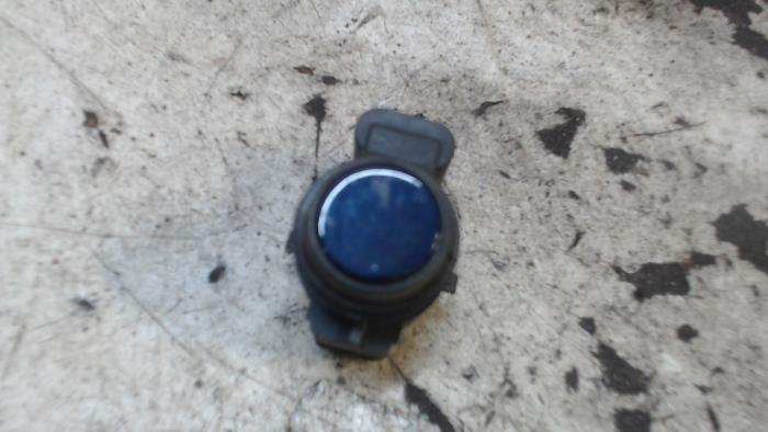 Usados Sensor PDC Tesla Model S 85D Precio € 42,00 Norma de margen ofrecido por Binckhorst BV