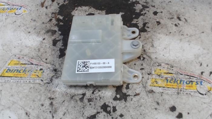 Usagé Module (divers) Tesla Model S 85D Prix € 262,50 Règlement à la marge proposé par Binckhorst BV