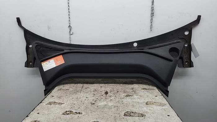 Używane Parawan Tesla Model S 85D Cena € 52,50 Procedura marży oferowane przez Binckhorst BV