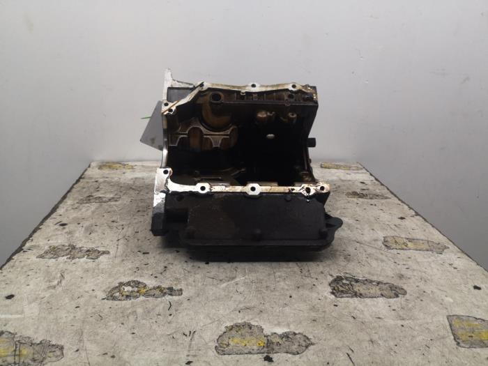 Usagé Couvercle carter Smart Forfour (453) 1.0 12V Prix € 26,25 Règlement à la marge proposé par Binckhorst BV