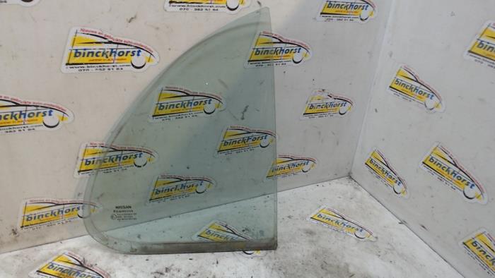 Usados Ventanilla triangular derecha detrás Nissan Micra (K12) 1.2 16V Precio € 31,50 Norma de margen ofrecido por Binckhorst BV