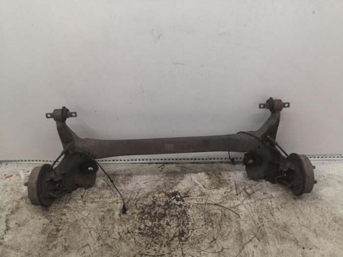Gebrauchte Hinterachse Vorderradantrieb Mitsubishi Colt (Z2/Z3) 1.3 16V Preis € 78,75 Margenregelung angeboten von Binckhorst BV