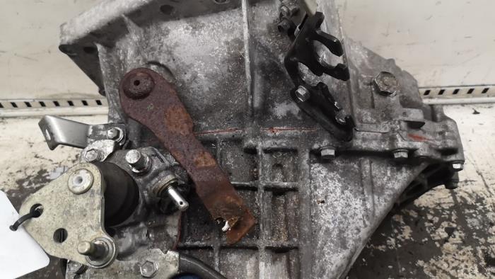 Getriebe van een Peugeot 108 1.0 12V VVT-i 2020