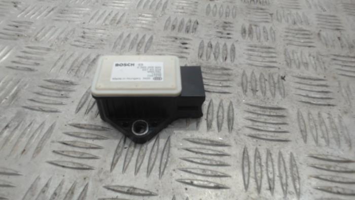 Begagnade Esp Duo-sensor Chevrolet Suburban 5.3 V8 FlexFuel 4x4 Pris € 36,75 Marginaltabell erbjuds av Binckhorst BV